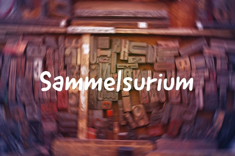 Alter Setzkasten mit vielen Buchstaben